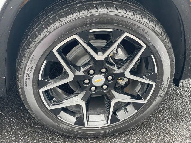 New 2026 Chevrolet Traverse High Country w/ LPO, Floor Liner Package FWD image 29