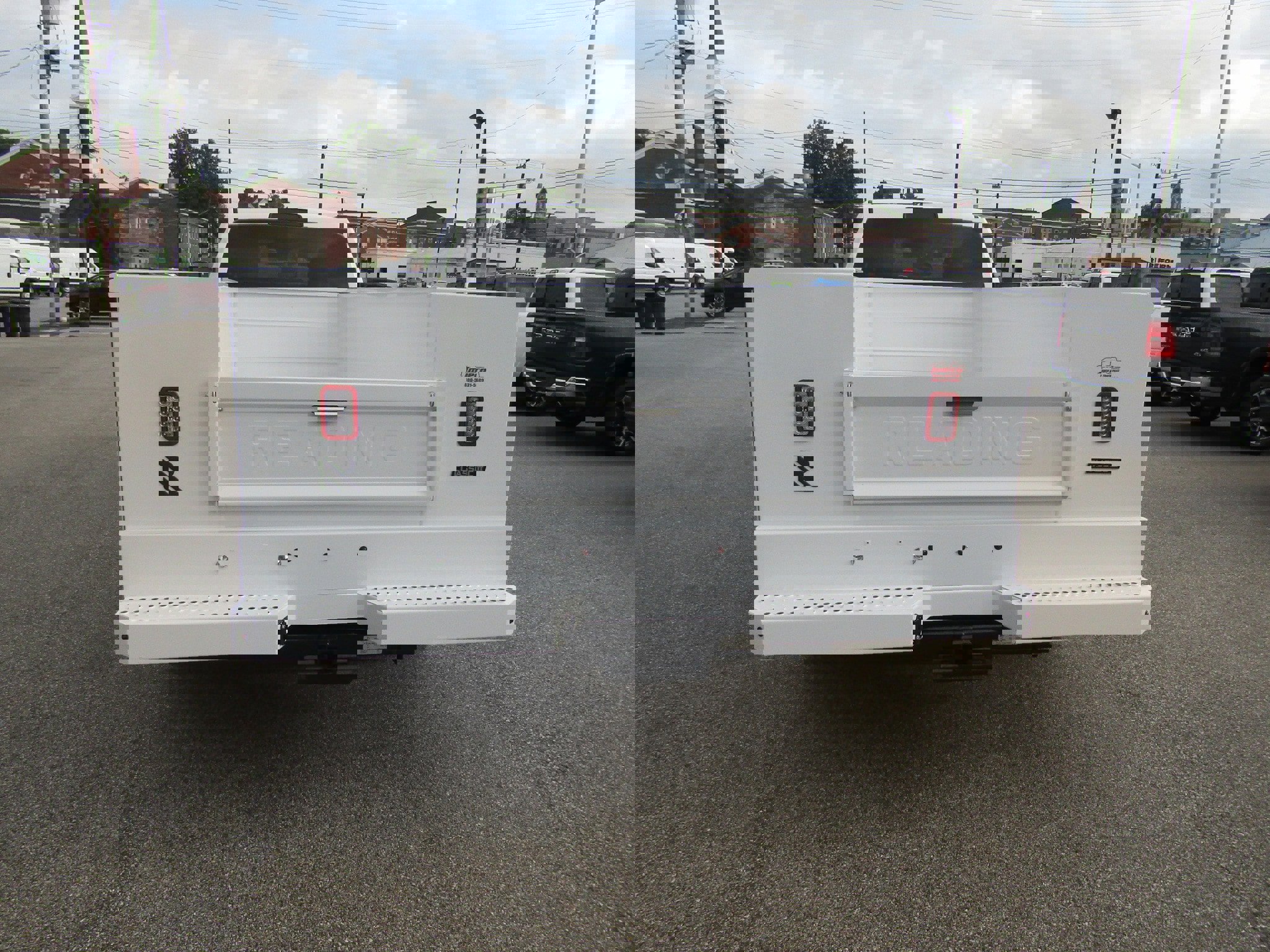 Used 2025 RAM 3500 Tradesman w/ Chrome Appearance Group image 4