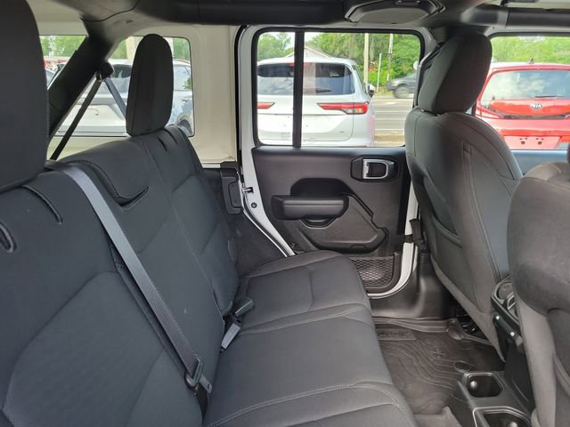 Used 2022 Jeep Wrangler Unlimited Sport AWD/4WD image 31