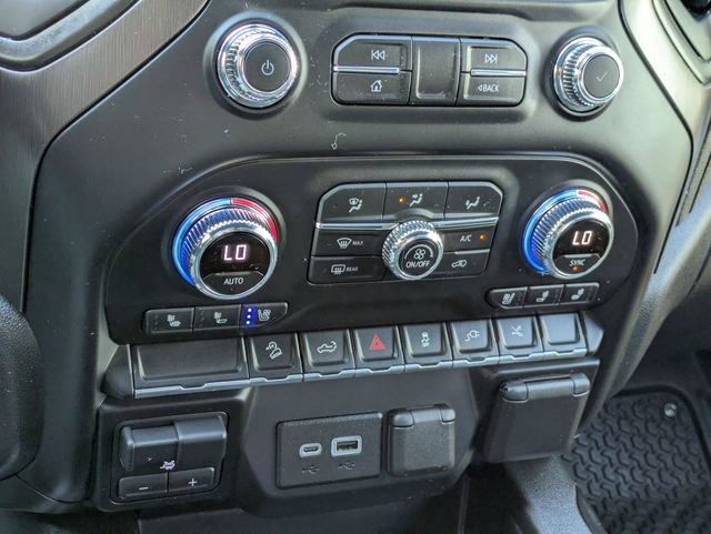 Used 2022 GMC Sierra 2500 AT4 w/ Snow Plow Prep/Camper Package AWD/4WD image 24