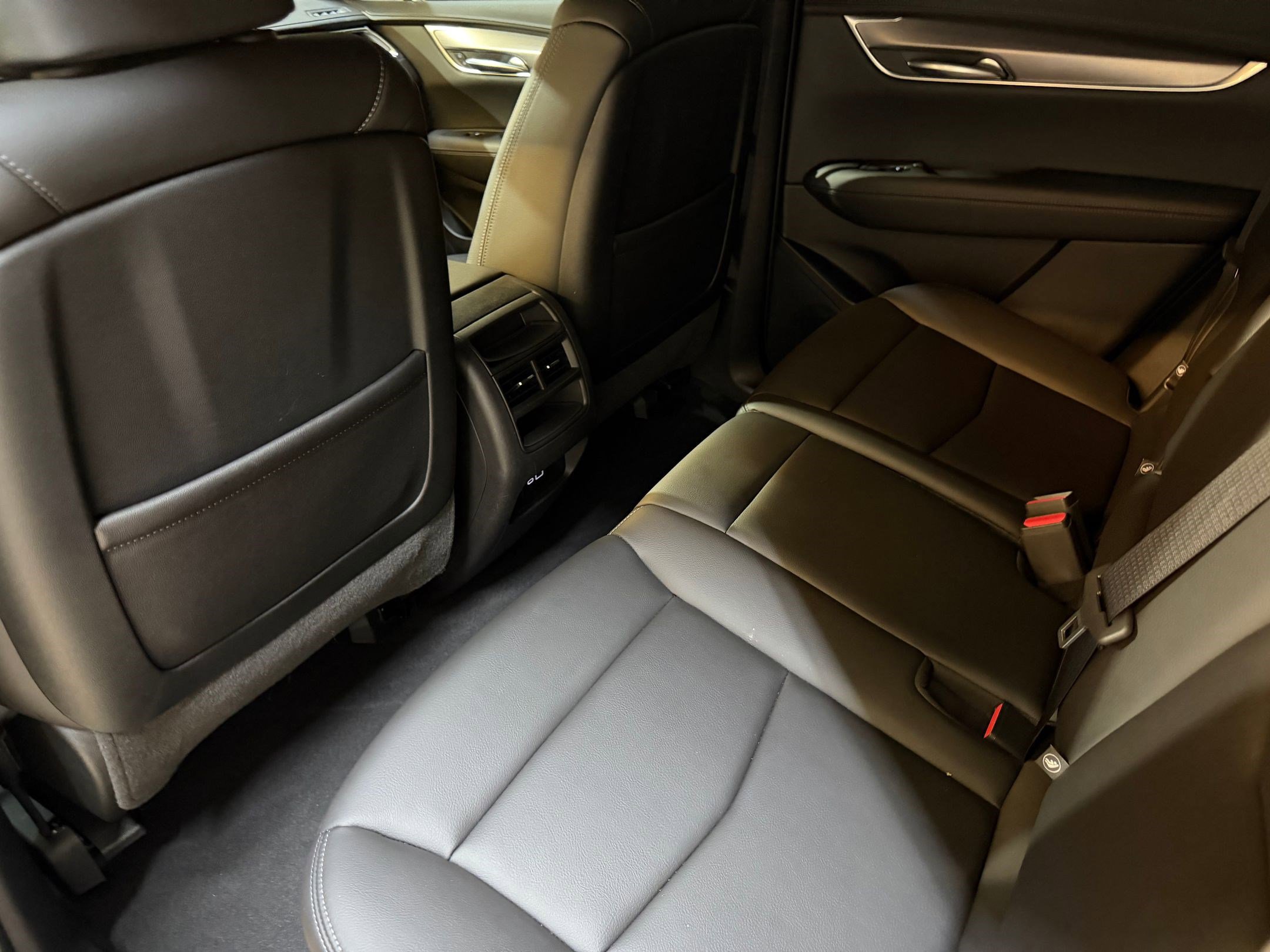 Certified 2022 Cadillac XT5 Luxury FWD image 38