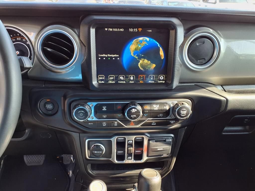 Used 2023 Jeep Gladiator Overland AWD/4WD image 21