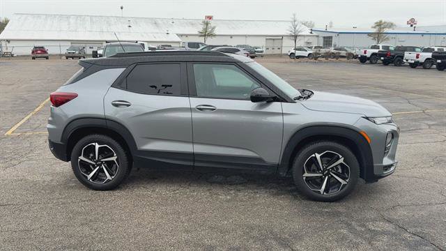 Certified 2023 Chevrolet TrailBlazer RS w/ Sun and Liftgate Package AWD/4WD image 9