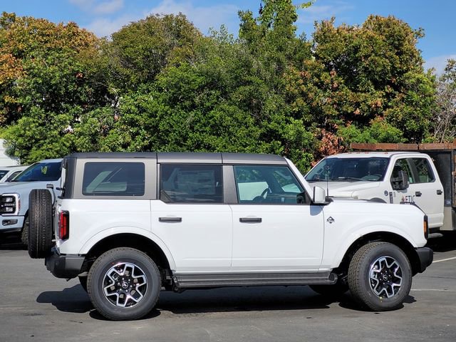 New 2026 Ford Bronco Outer Banks AWD/4WD image 9