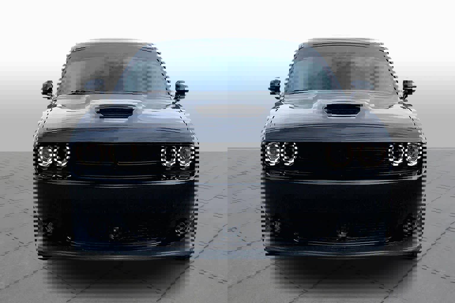 Used 2023 Dodge Challenger GT w/ Plus Package image 4