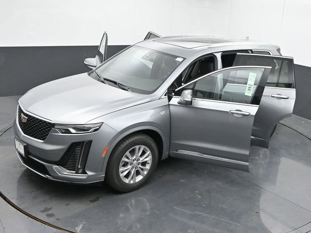 New 2025 Cadillac XT6 Luxury image 56