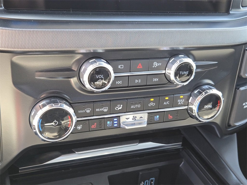 New 2026 Ford F350 Platinum image 15