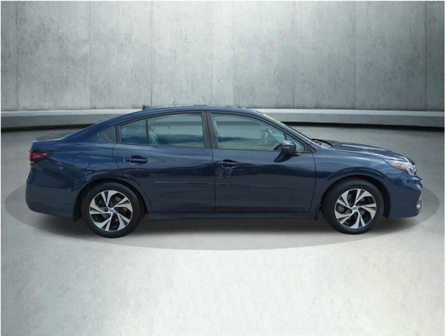 Used 2023 Subaru Legacy Premium image 7