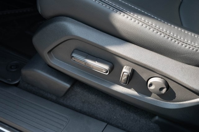 New 2025 Honda Pilot EX-L image 16