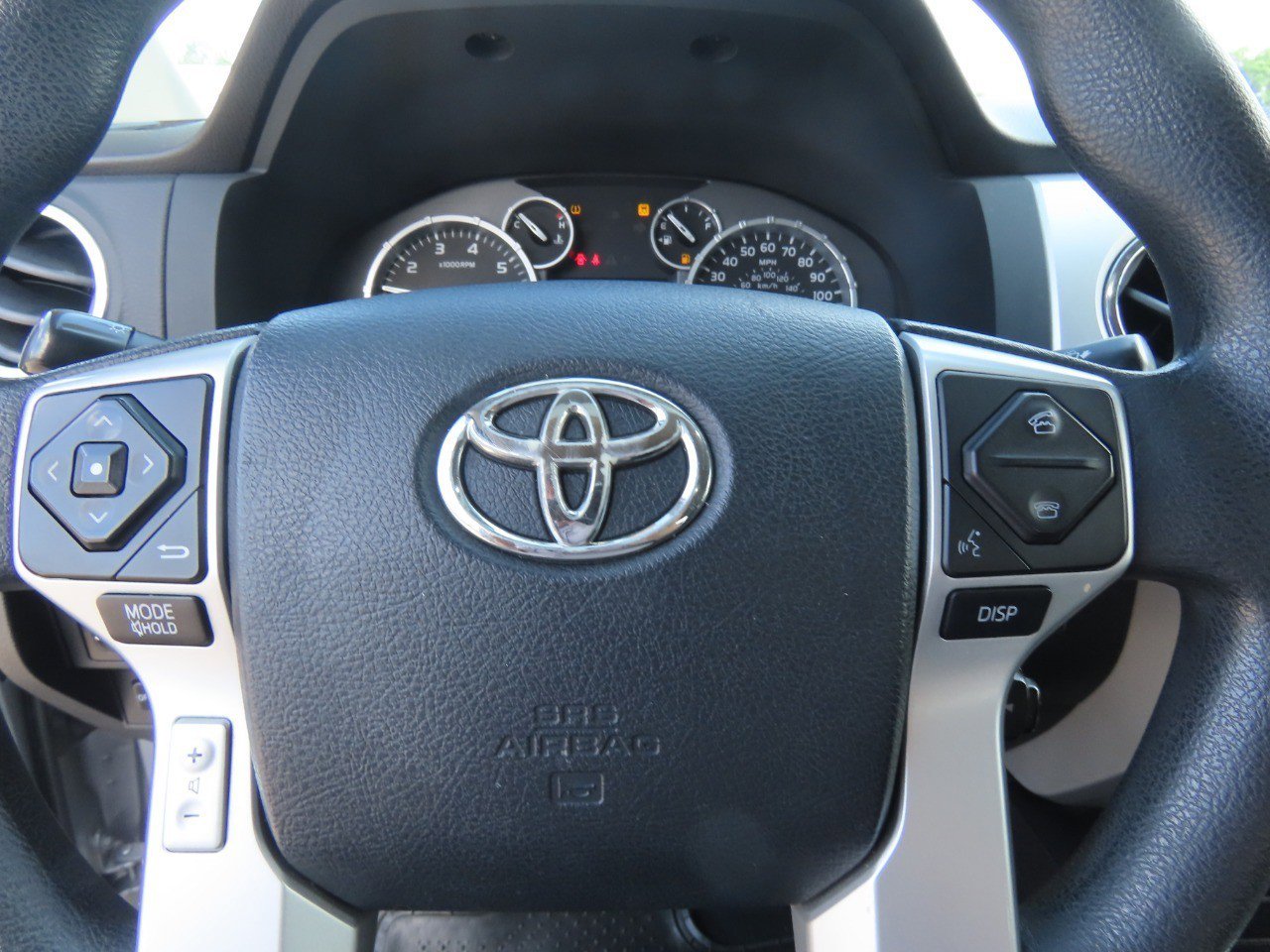 Used 2014 Toyota Tundra SR5 w/ SR5 Upgrade Package RWD image 27