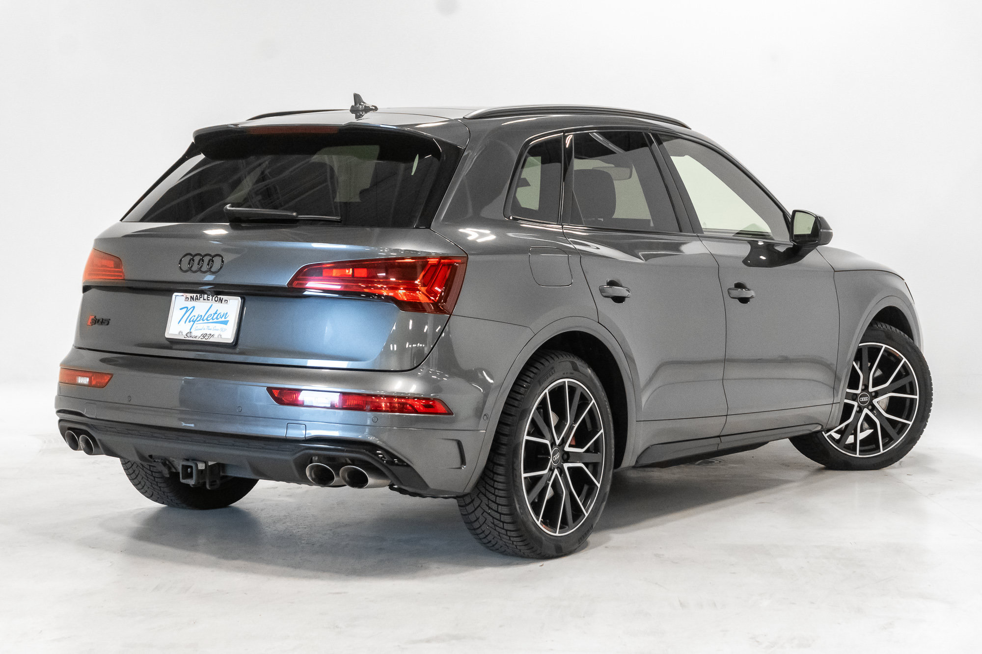 Used 2023 Audi SQ5 Prestige w/ Prestige Package AWD/4WD image 32