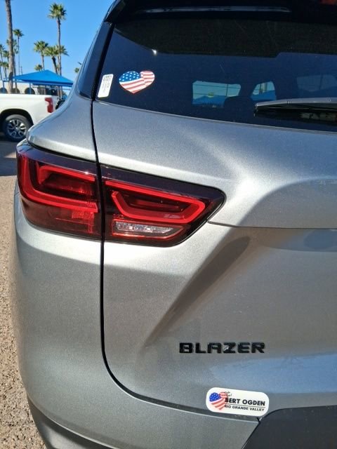 New 2026 Chevrolet Blazer LT w/ Sound & Technology Package FWD image 10