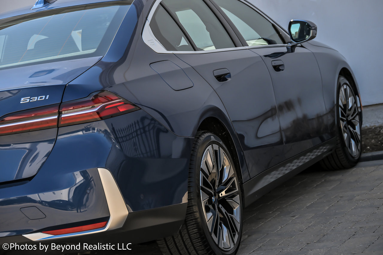 Used 2026 BMW 530i xDrive image 13