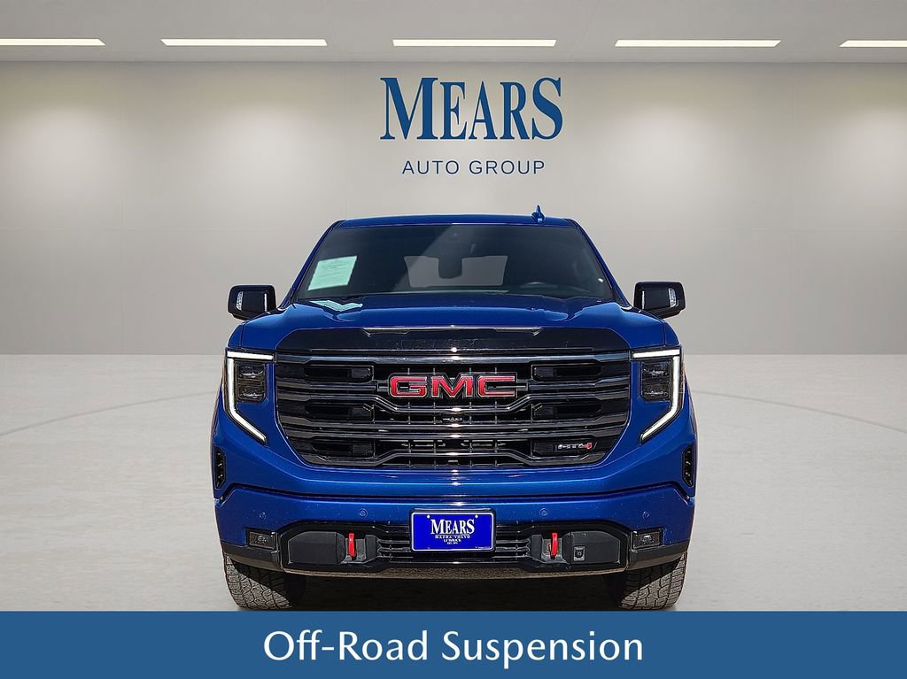 Used 2022 GMC Sierra 1500 AT4 w/ AT4 Premium Package image 9