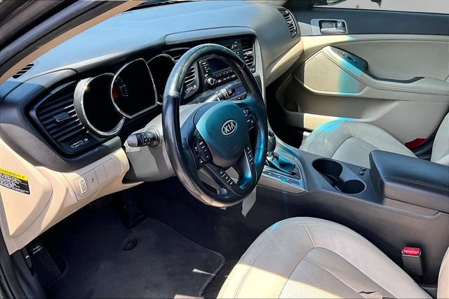 Used 2011 Kia Optima EX FWD image 12