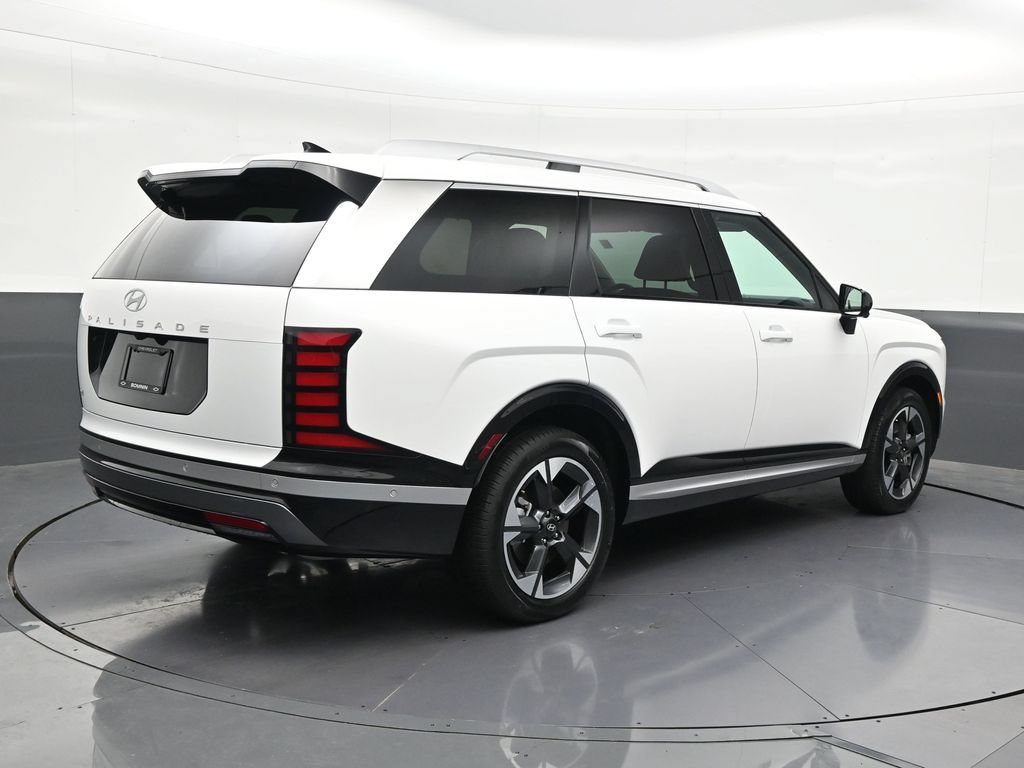 Used 2026 Hyundai Palisade Limited FWD image 5