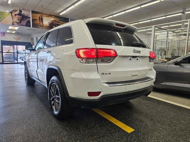 Used 2019 Jeep Grand Cherokee Limited AWD/4WD image 7