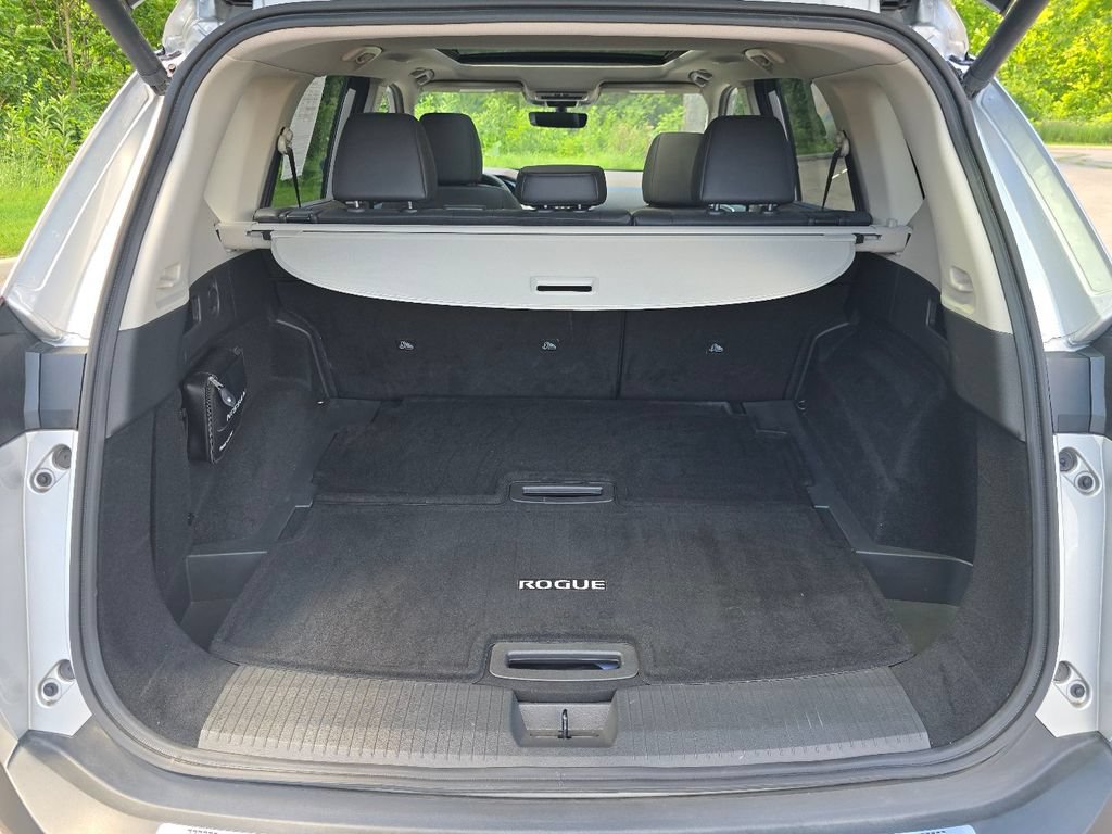 Used 2023 Nissan Rogue Platinum w/ Platinum Premium Package AWD/4WD image 18