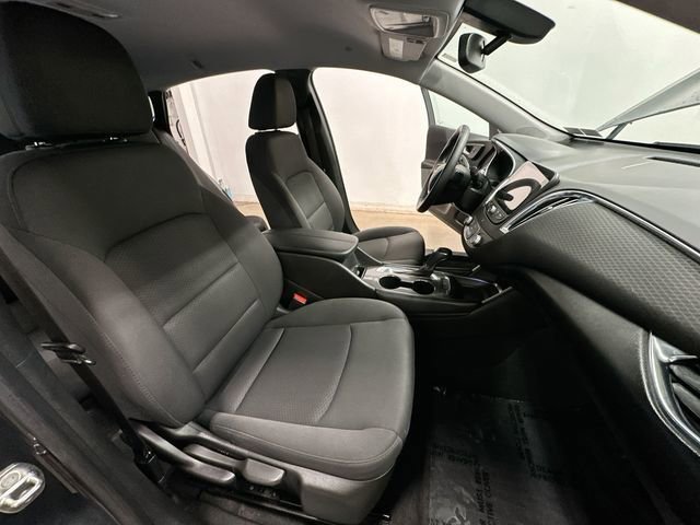 Used 2018 Chevrolet Malibu LT FWD image 21