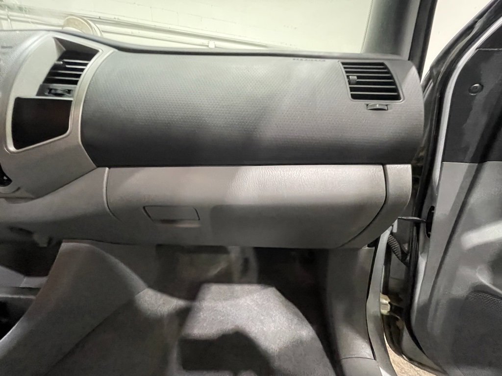 Used 2005 Toyota Tacoma 4x4 Double Cab image 29