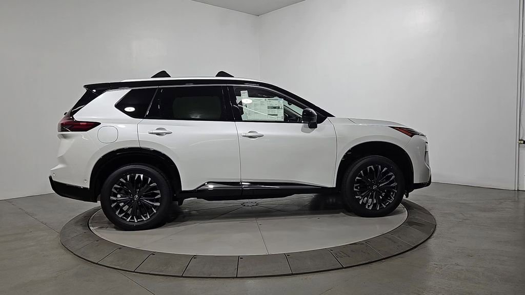 New 2026 Nissan Rogue Platinum image 7