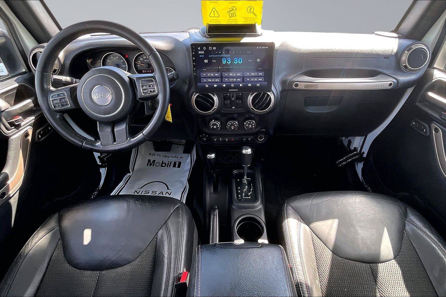 Used 2016 Jeep Wrangler Unlimited Sahara AWD/4WD image 17