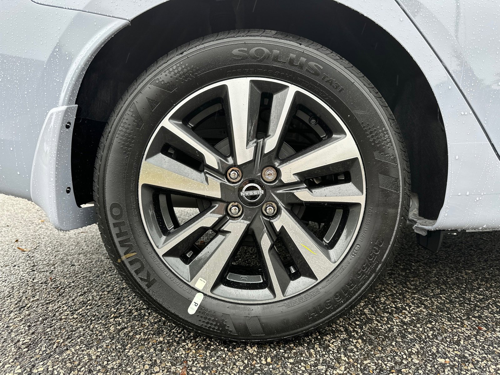 New 2025 Nissan Versa SV w/ Trunk Package image 17