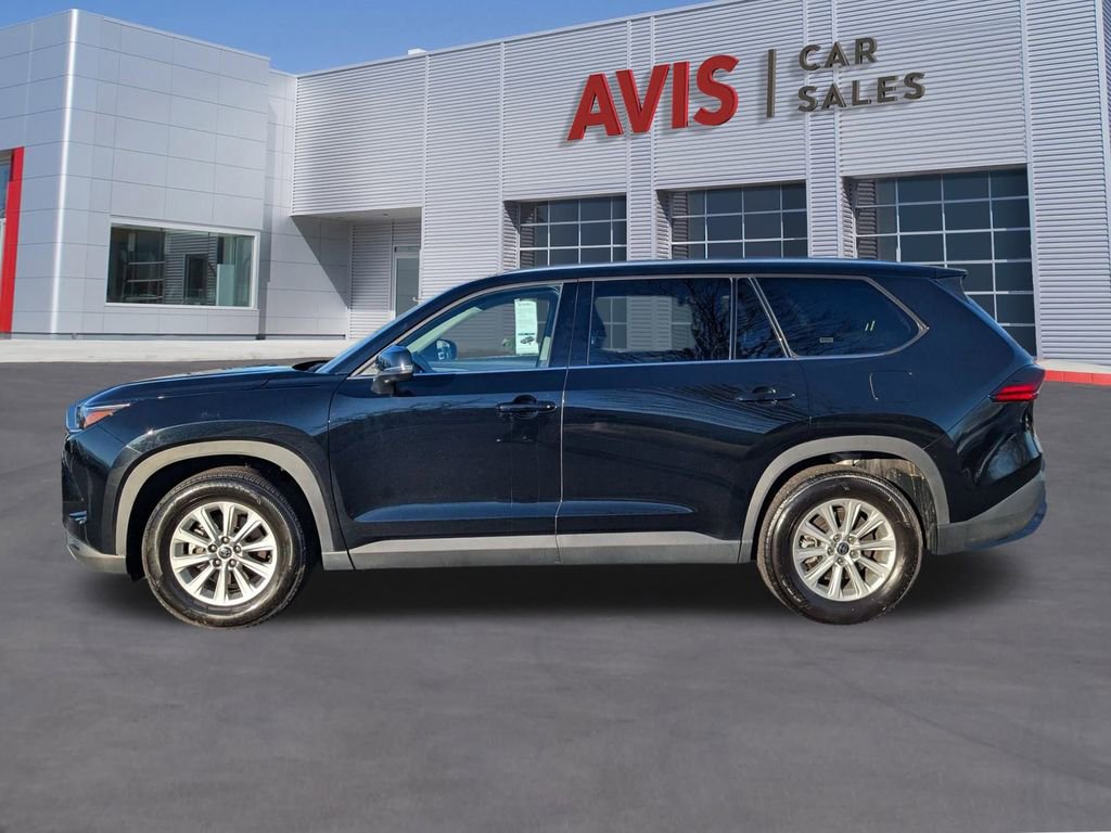 Used 2025 Toyota Grand Highlander XLE image 10