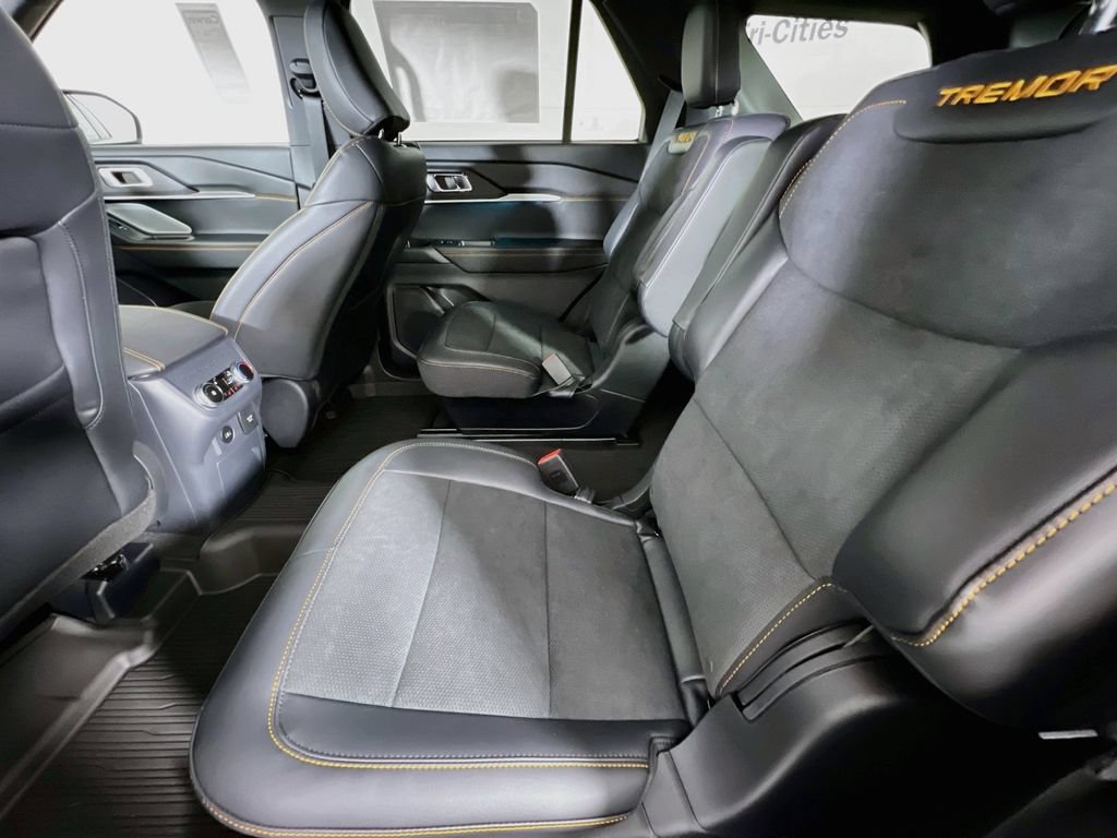 New 2026 Ford Explorer Tremor w/ Tremor Ultimate Package AWD/4WD image 30