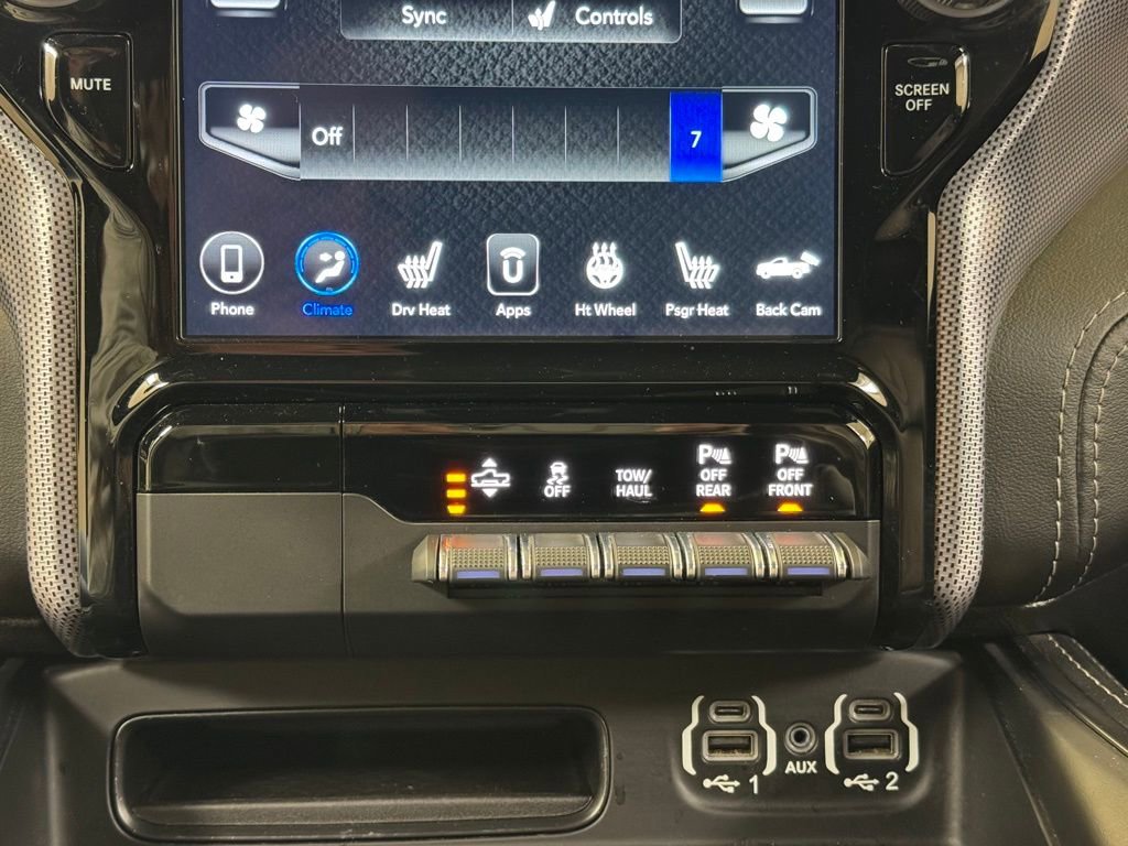 Used 2021 RAM 1500 Limited w/ Body Color Bumper Group image 38