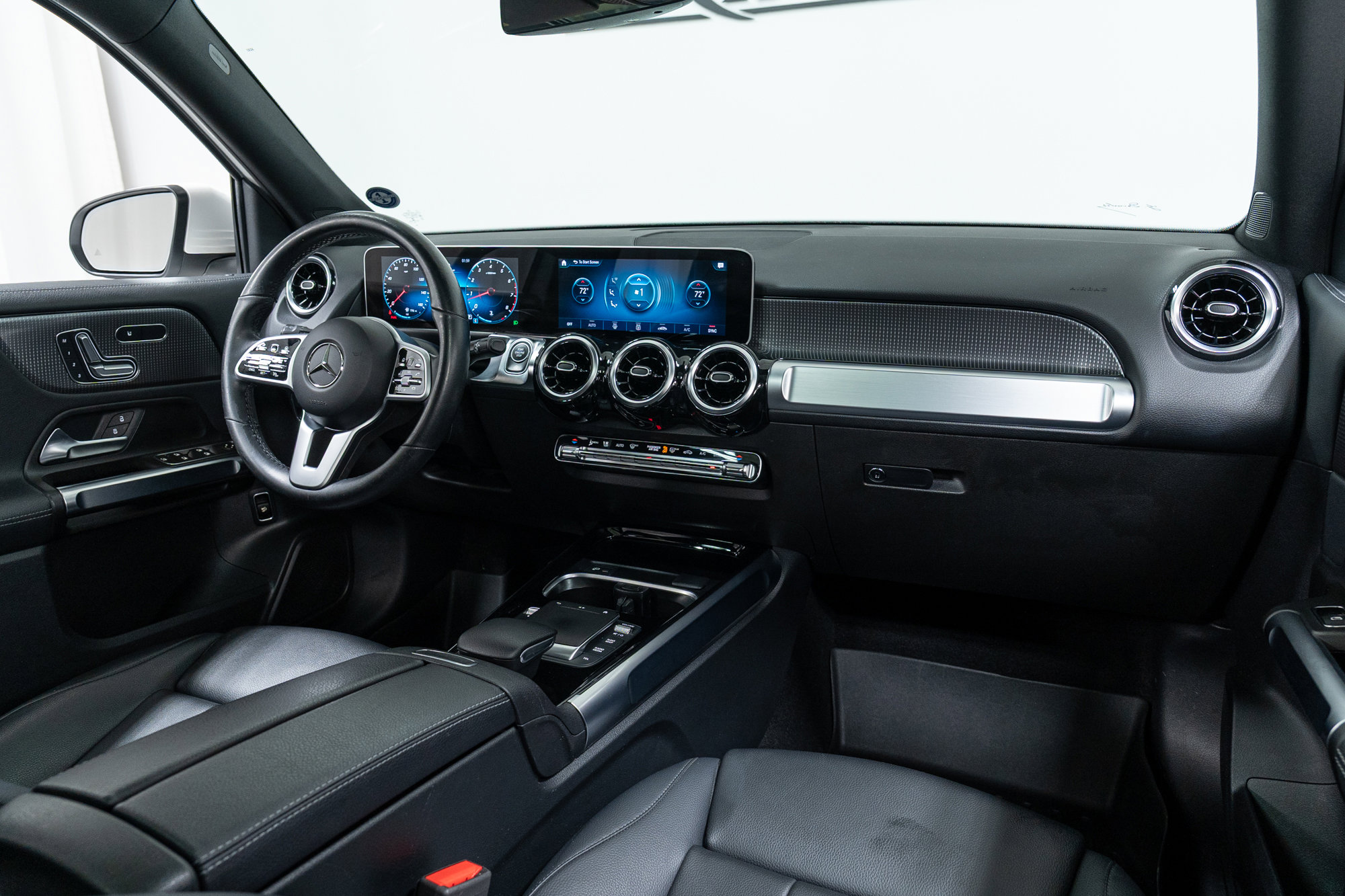 Certified 2021 Mercedes-Benz GLB 250 4MATIC image 14