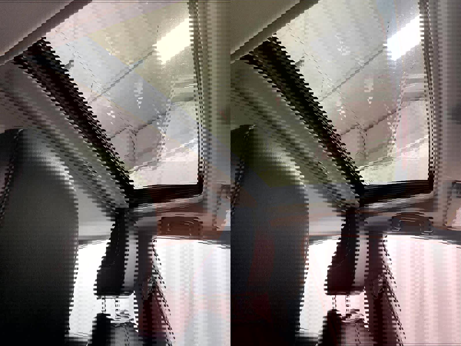 Used 2021 Toyota Camry XSE w/ Navigation Upgrade Package image 22