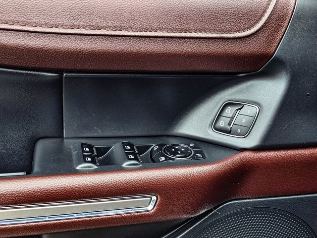 Used 2023 Ford Expedition Limited image 14