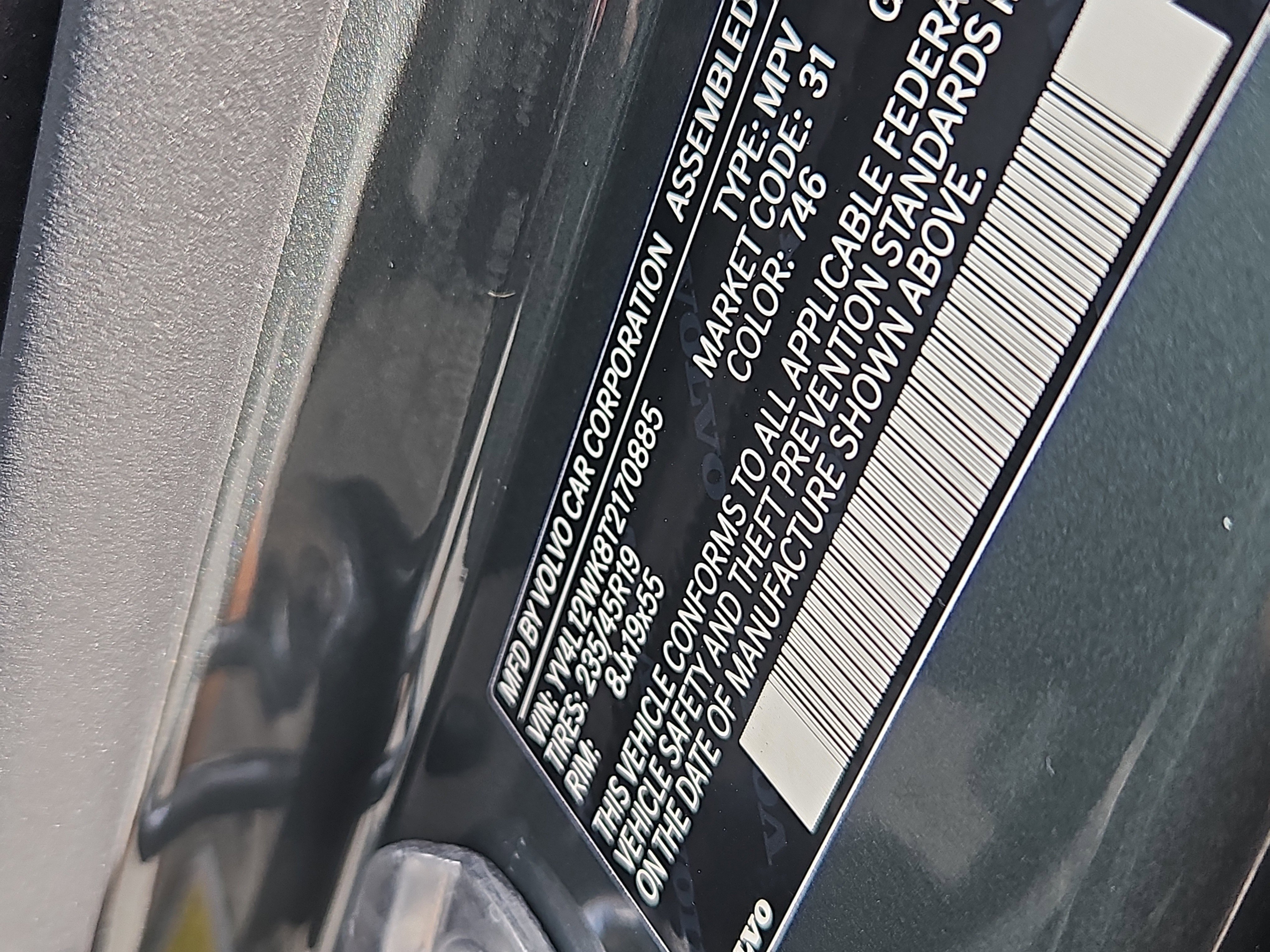 New 2026 Volvo V60 B5 Cross Country Plus w/ Protection Package Premier image 5