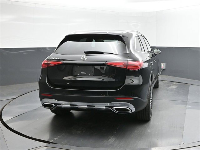 New 2025 Mercedes-Benz GLC 300 image 11