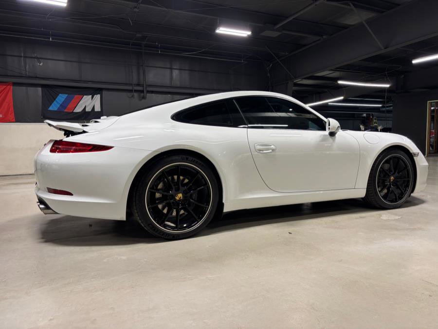 Used 2015 Porsche 911 Carrera image 16