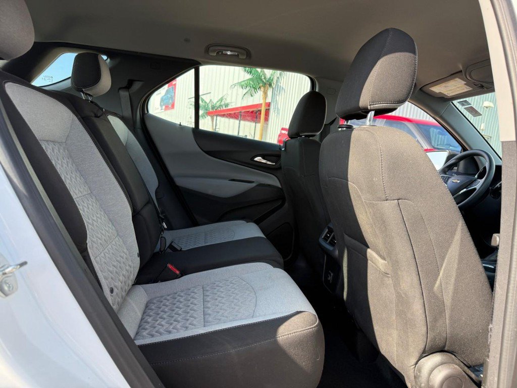 Used 2024 Chevrolet Equinox LS w/ Driver Confidence II Package FWD image 12