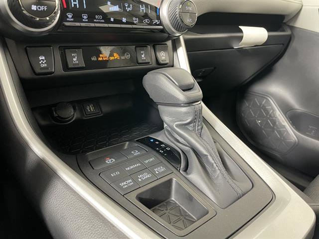 New 2025 Toyota RAV4 XLE image 21