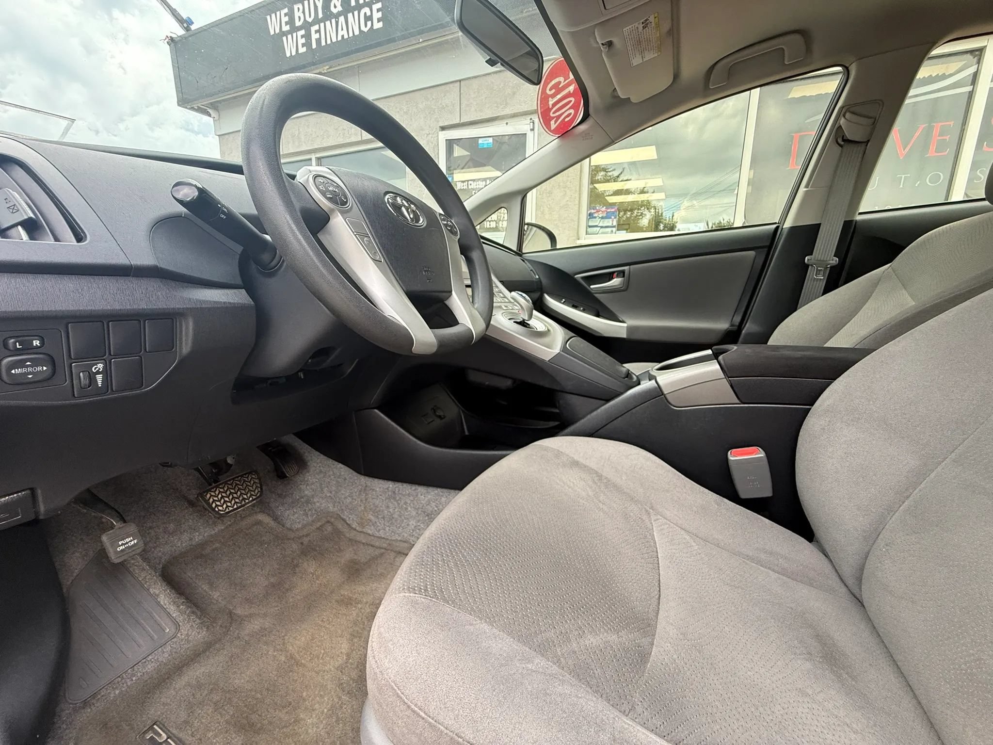 Used 2015 Toyota Prius Two FWD image 10