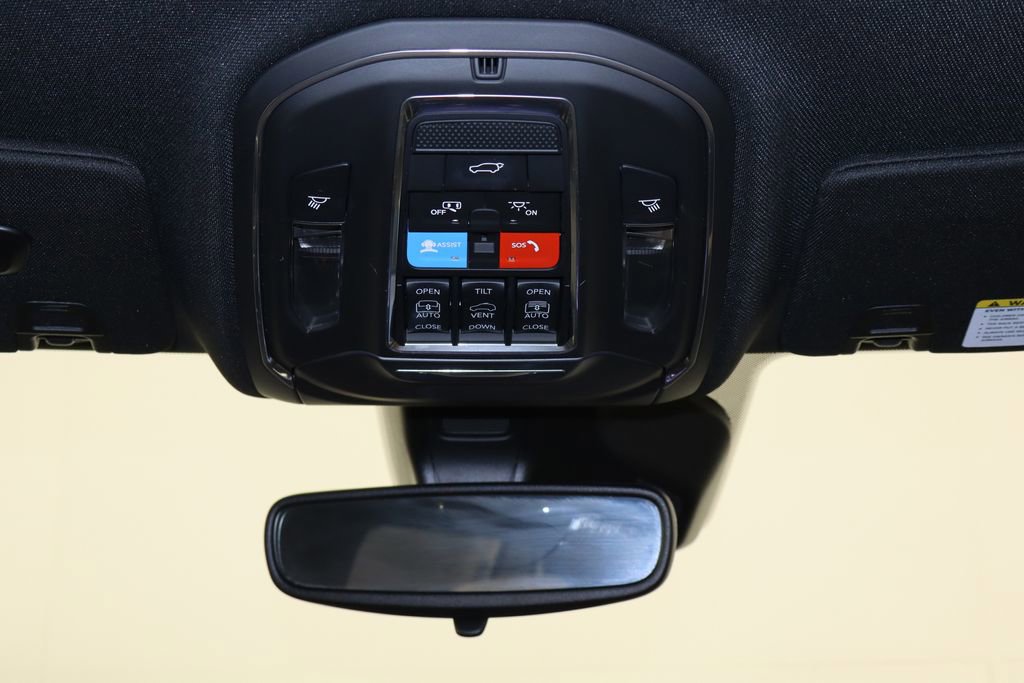 Used 2022 Jeep Grand Cherokee Limited 4xe AWD/4WD image 28