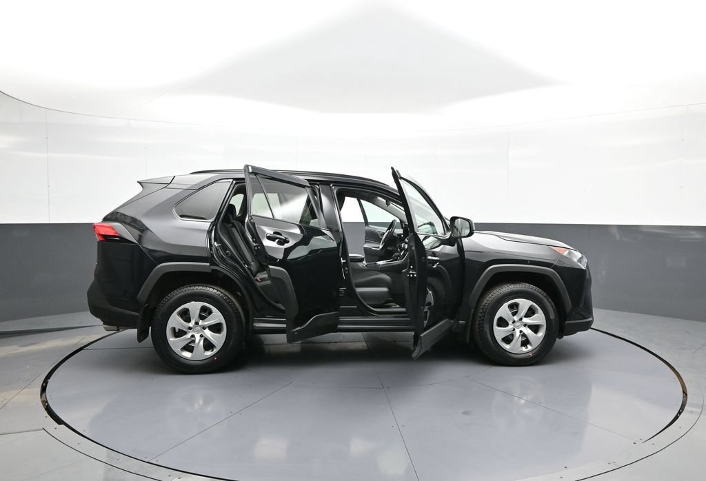 Used 2019 Toyota RAV4 LE w/ All Weather Liner Package AWD/4WD image 41