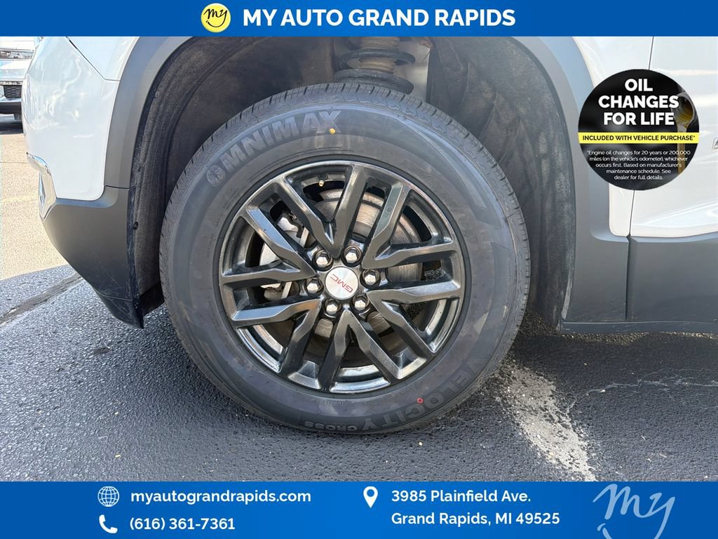 Used 2019 GMC Acadia SLT AWD/4WD image 30