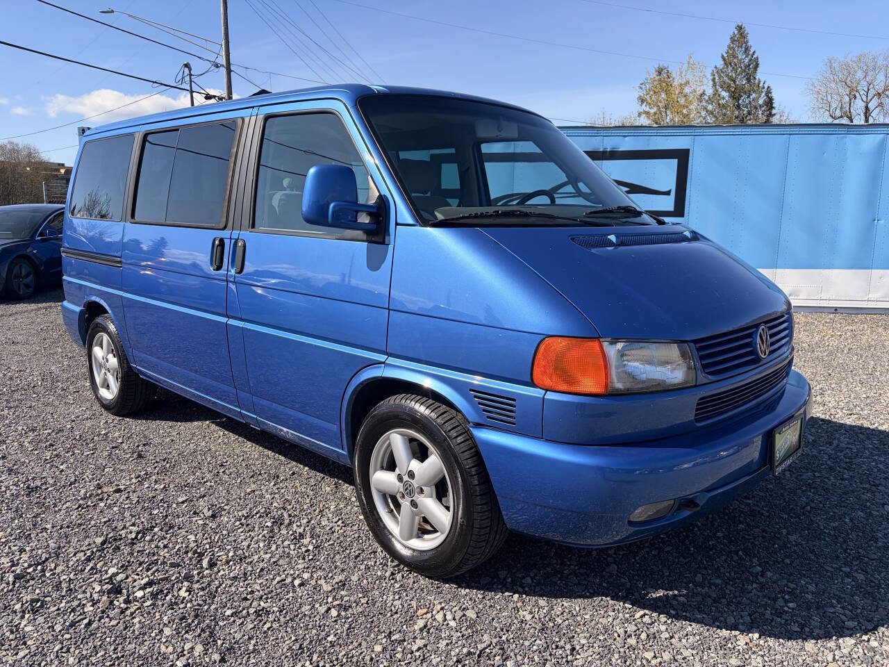 Used 2001 Volkswagen Eurovan FWD image 1