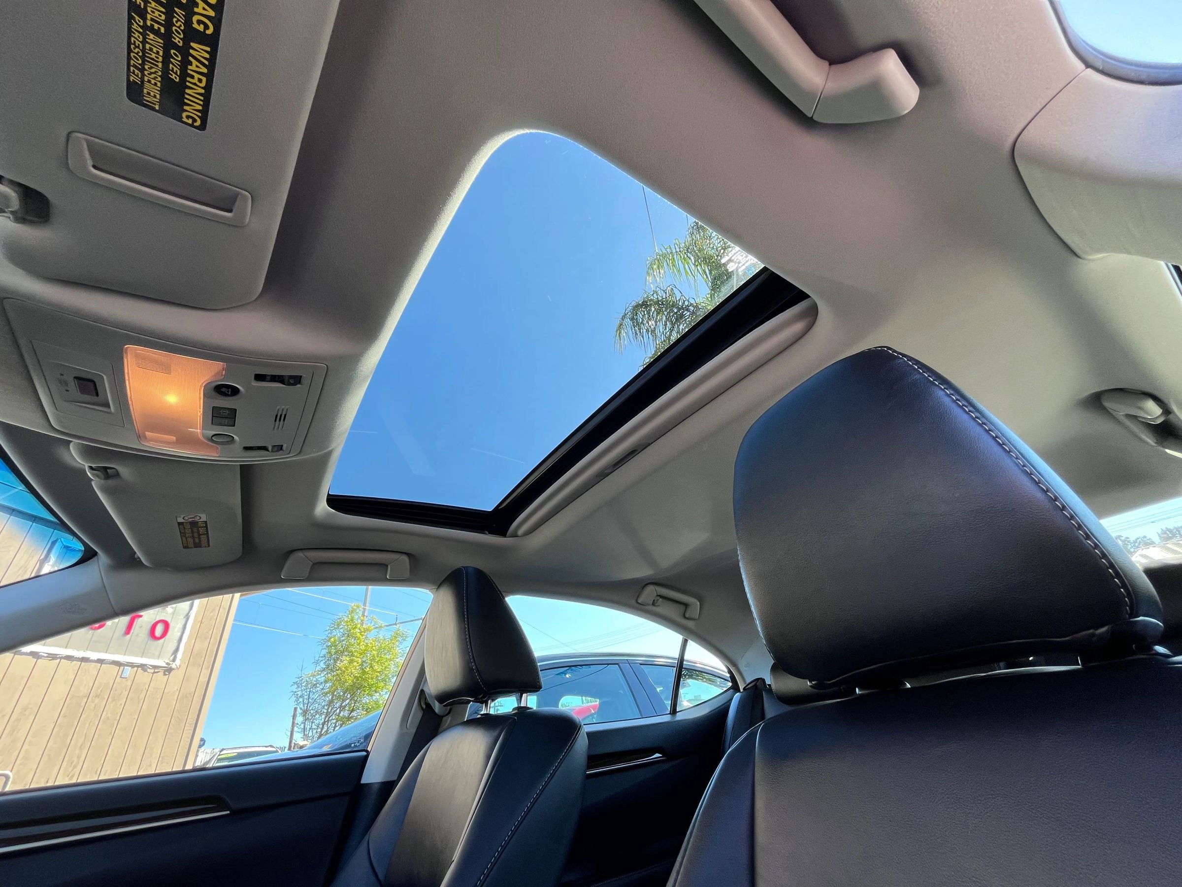 Used 2013 Lexus ES 350 w/ Premium Pkg image 26