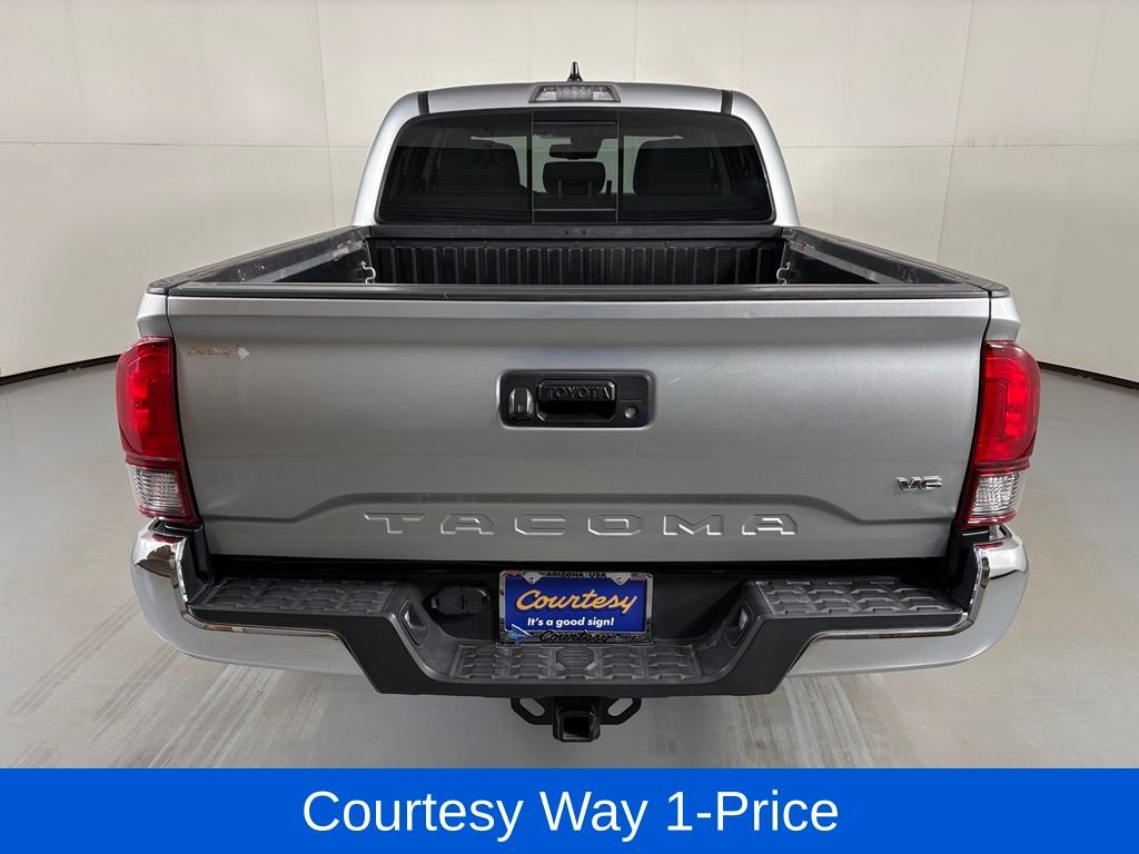 Used 2023 Toyota Tacoma SR5 RWD image 11