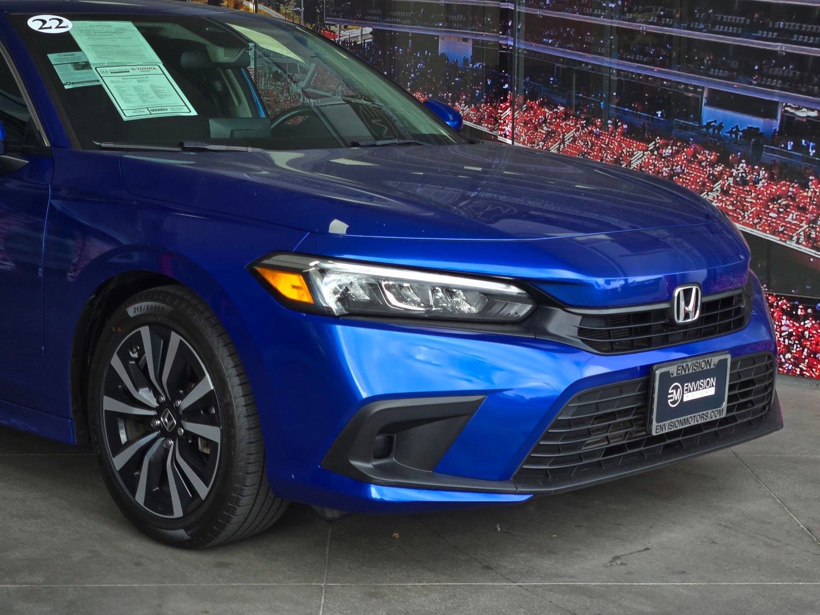 Used 2022 Honda Civic EX image 2