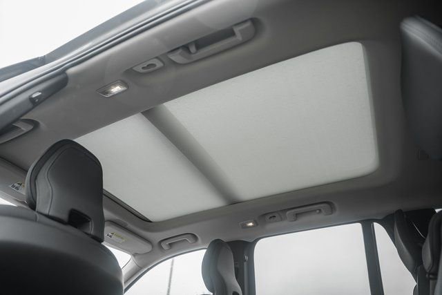 New 2026 Volvo XC90 B6 Plus w/ Protection Package Premier image 35