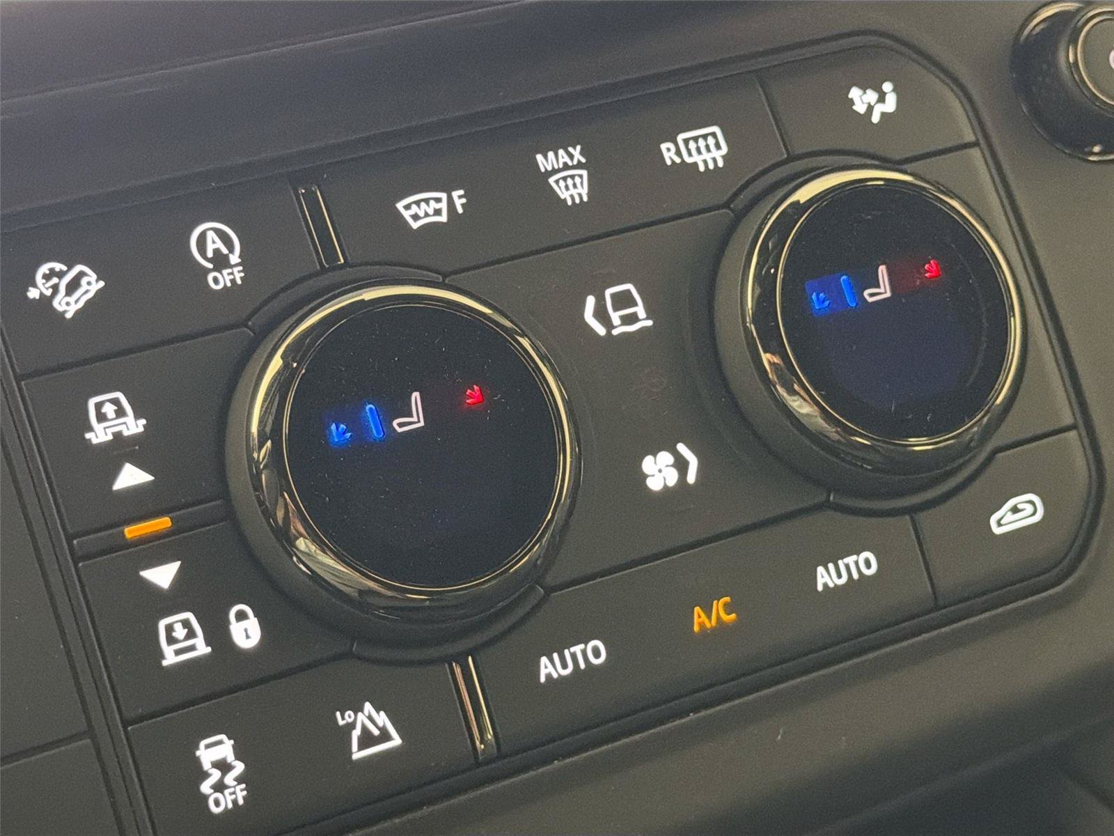 New 2026 Land Rover Defender 110 OCTA AWD/4WD image 21