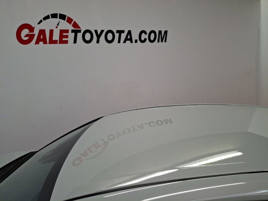 Used 2023 Toyota Camry SE AWD/4WD image 8