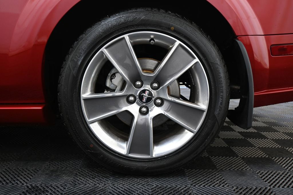 Used 2008 Ford Mustang GT Premium image 31